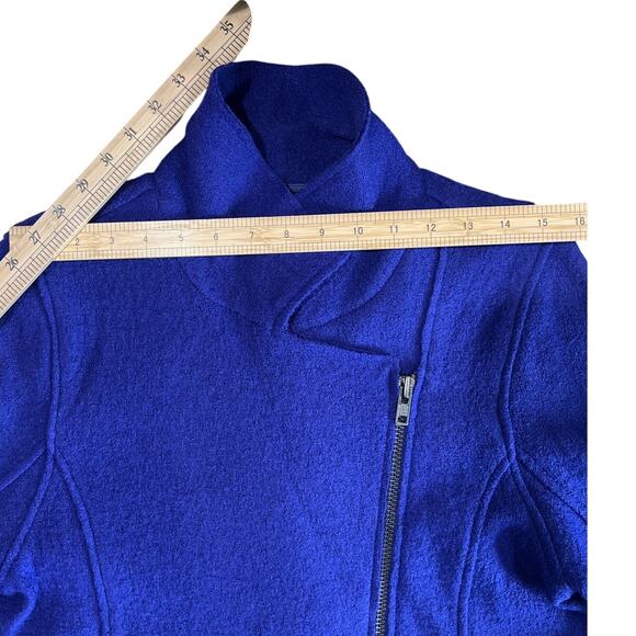 Tahari Wool Blend Moto Sweater Jacket Women's Size M Preppy Career Asymmetrical - Picture 7 of 8